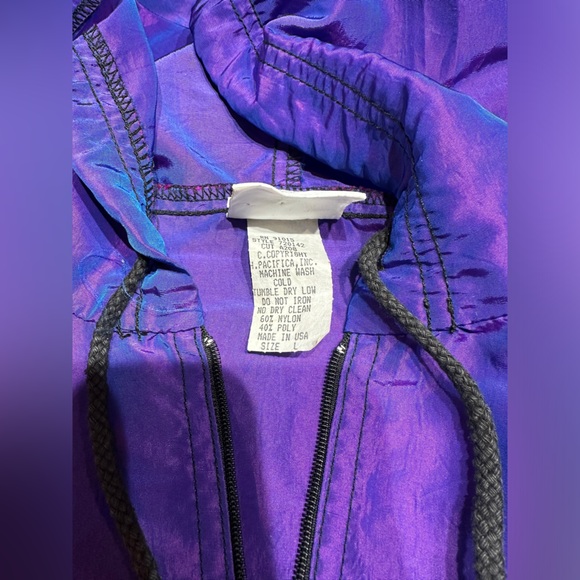 VTG 1990s ZAPP International Neon Purple Iridescent Cropped Windbreaker Jacket - Picture 9 of 9